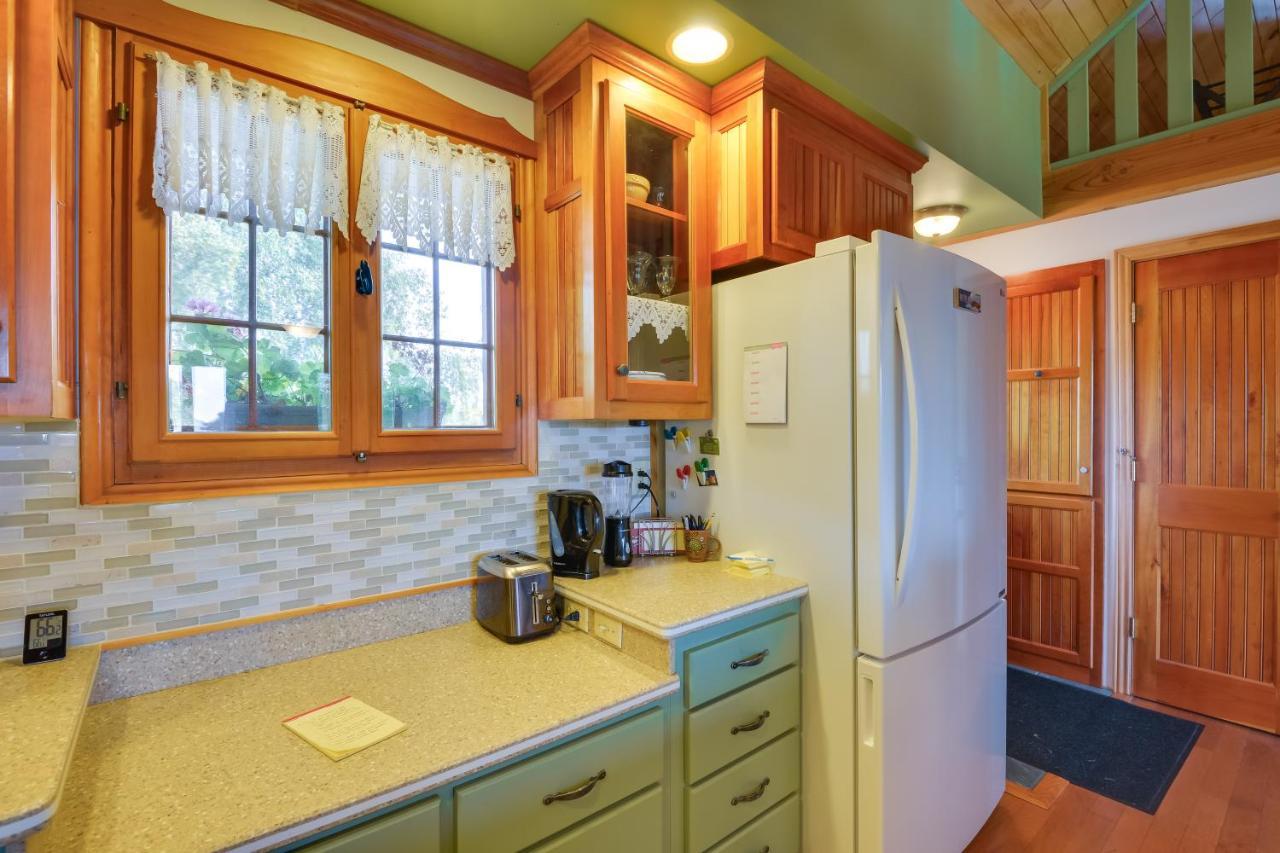 Warm And Cozy Clayton Cabin Near St Lawrence River! Bagian luar foto