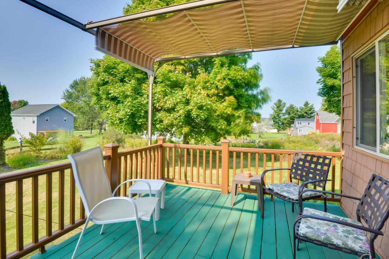 Warm And Cozy Clayton Cabin Near St Lawrence River! Bagian luar foto