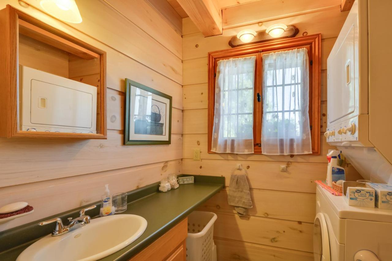 Warm And Cozy Clayton Cabin Near St Lawrence River! Bagian luar foto