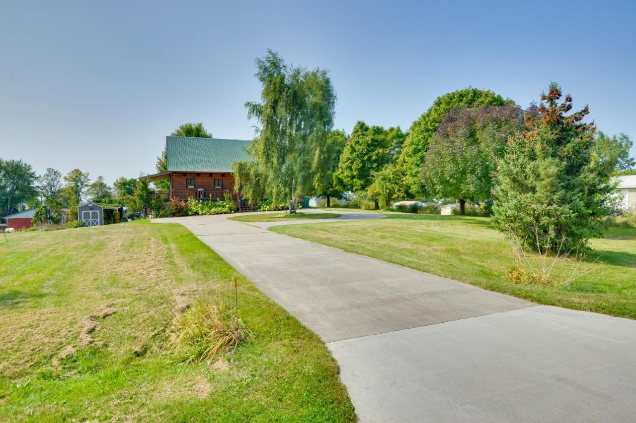 Warm And Cozy Clayton Cabin Near St Lawrence River! Bagian luar foto