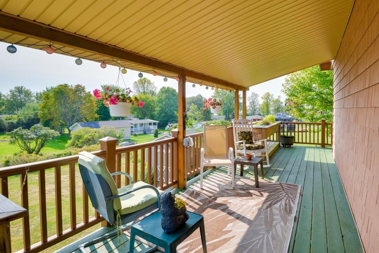 Warm And Cozy Clayton Cabin Near St Lawrence River! Bagian luar foto